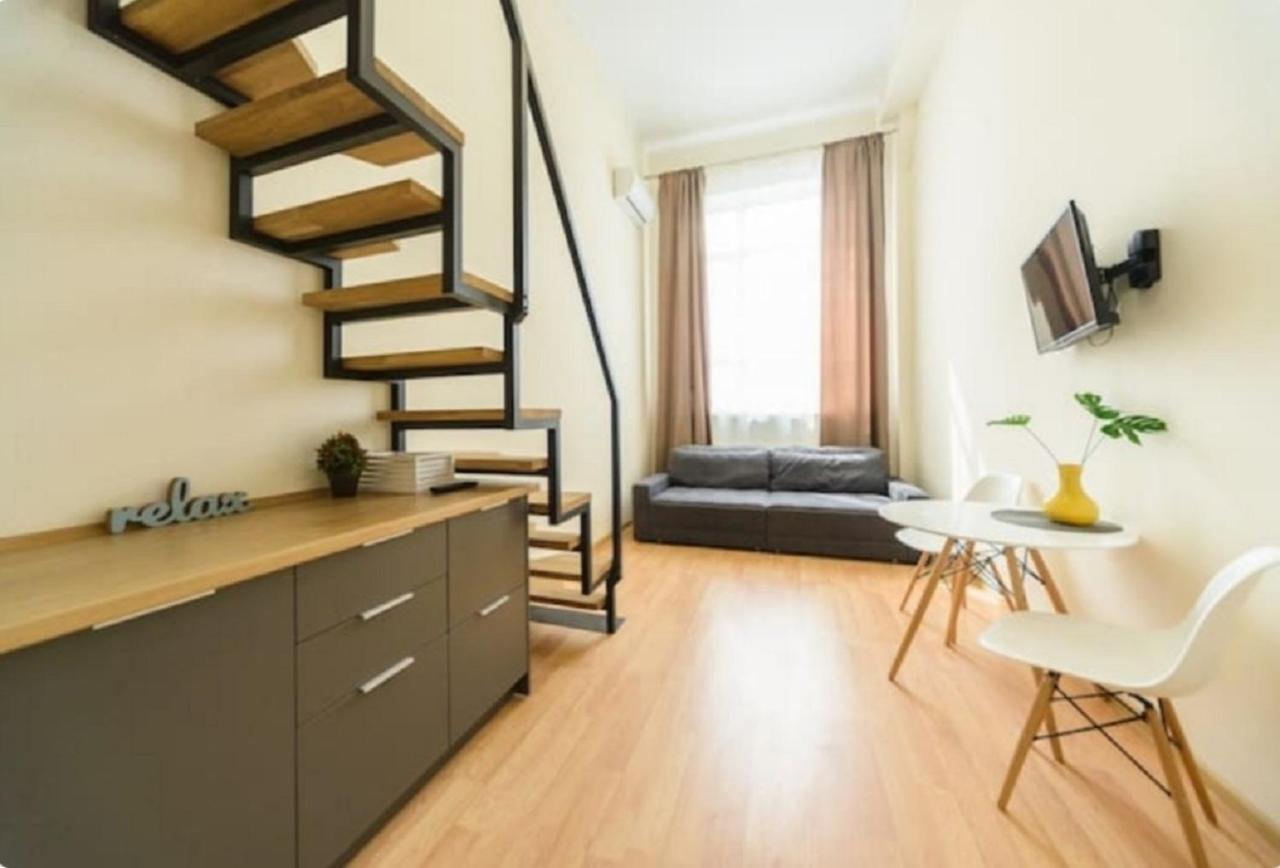 Apartmán Loft Smart House Kyjev Exteriér fotografie