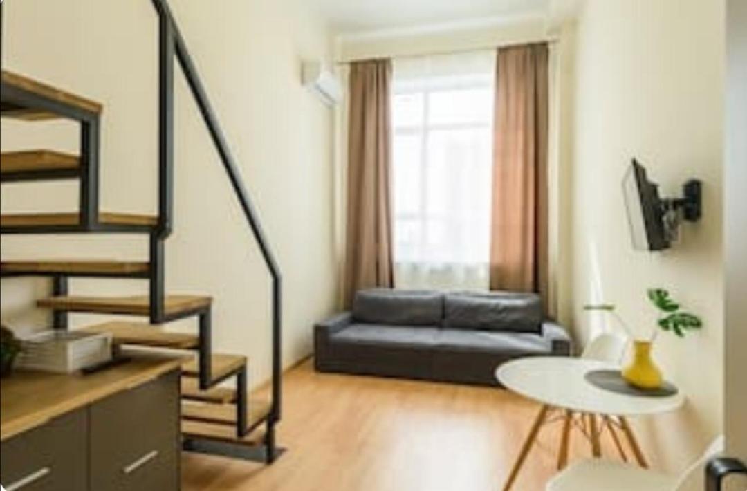 Apartmán Loft Smart House Kyjev Exteriér fotografie